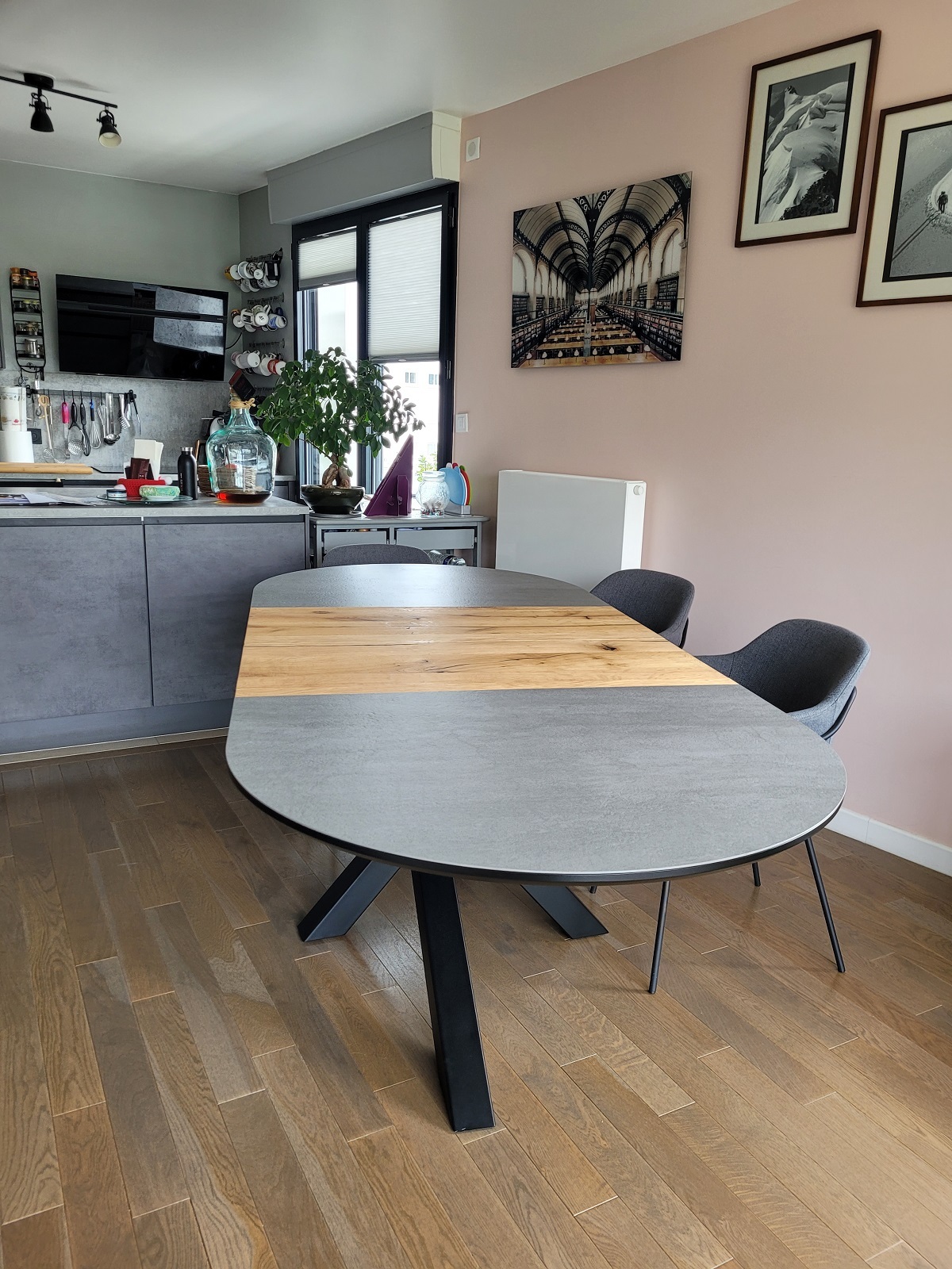 Table sur mesure plateau en céramisue et allonge en bois
