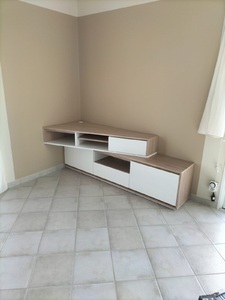 MEUBLE SUR MESURE EN ANGLE